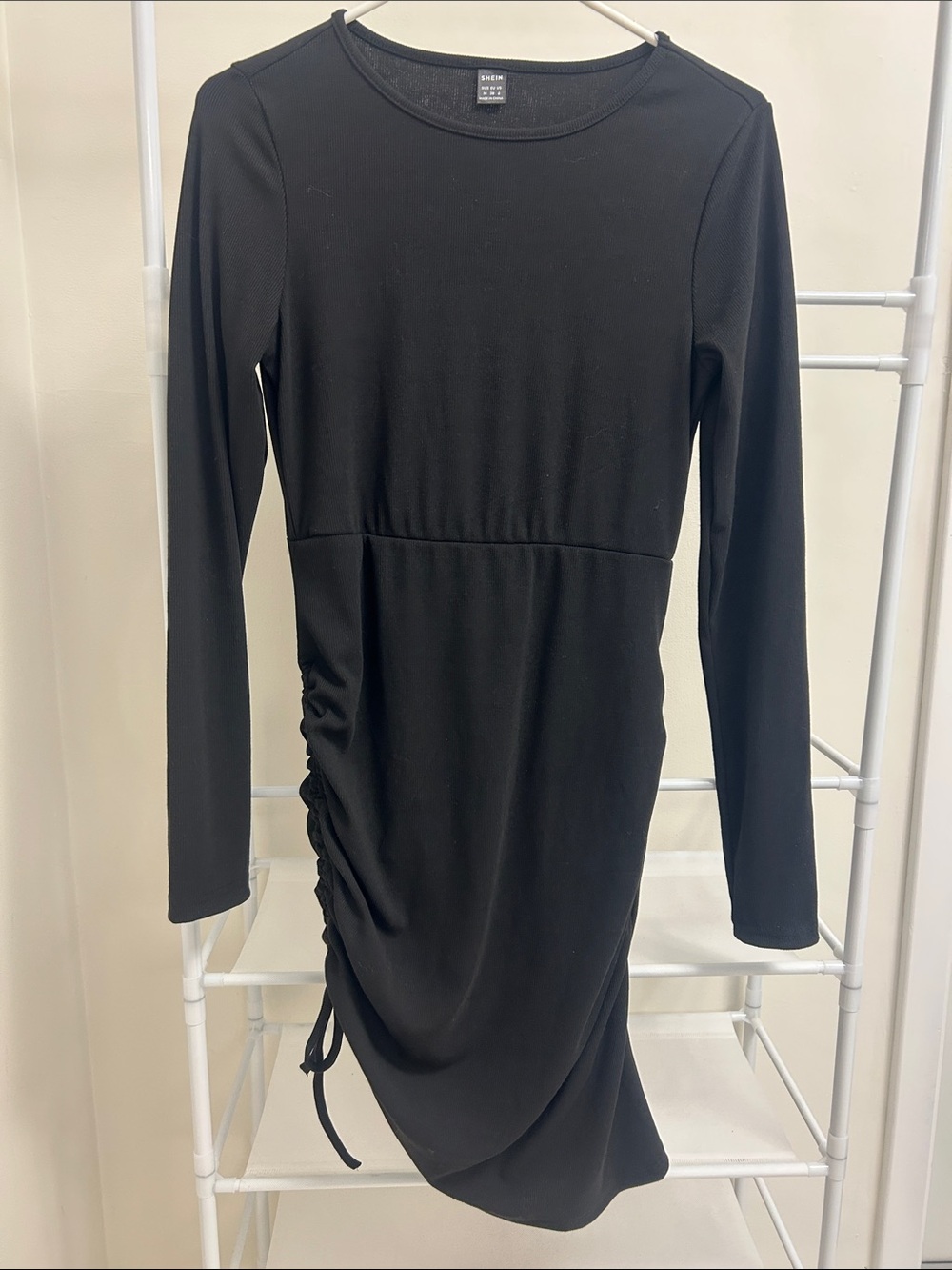 SHEIN Black Long-Sleeve Ruched Side Midi Dress